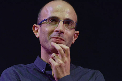 185 yuval noah harari pensativo