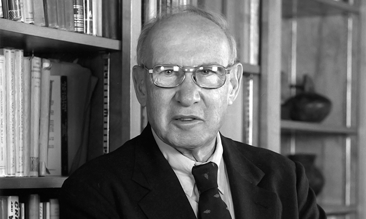 Drucker, vivo y vigente