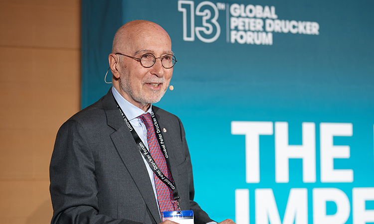 No desperdicies la crisis: apostando por management moonshots