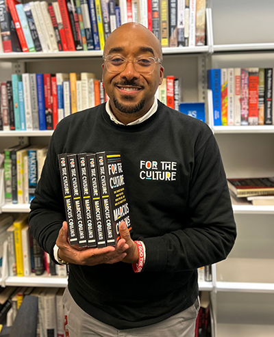 2025N MarcusCollins conlibro