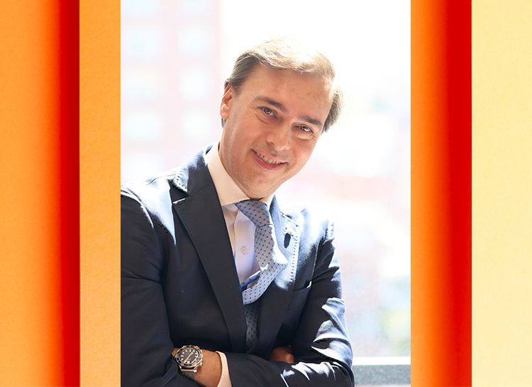 Enrique Galván