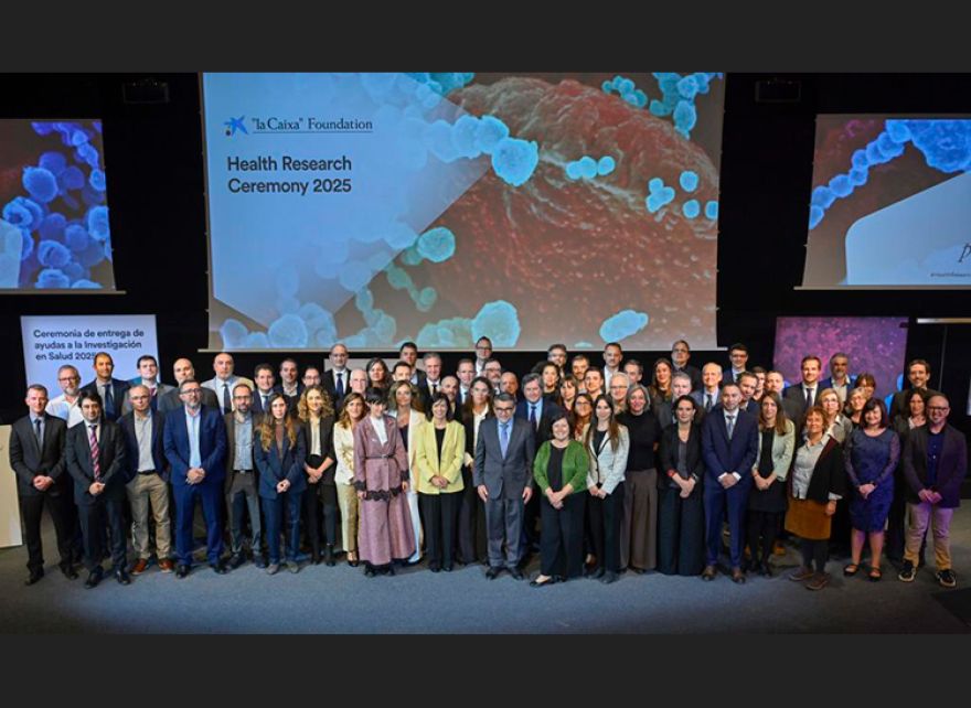 Foto Familia entrega de becas